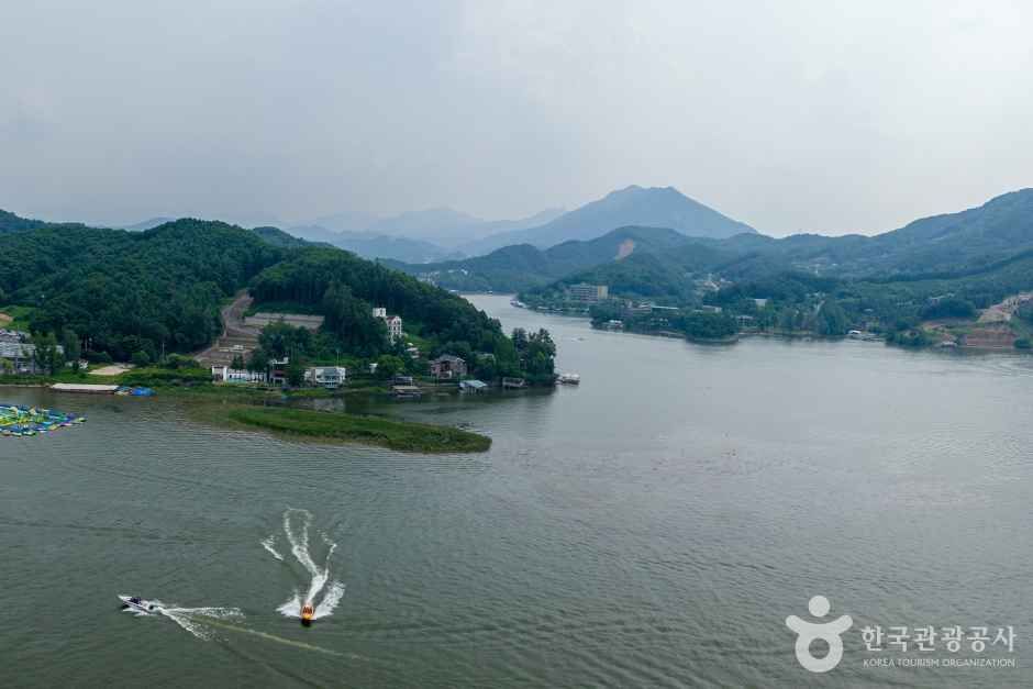 Cheongpyeong Lakeside
